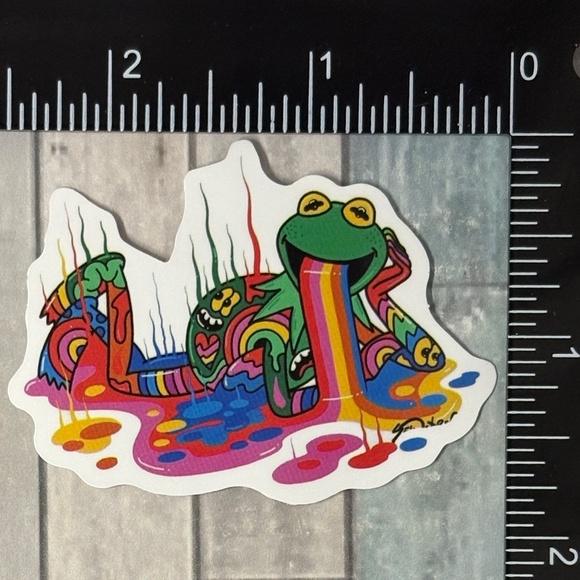 🌀10/$10🌀 Psychedelic Frog Reusable Waterproof Vinyl Sticker Decal - Picture 1 of 1